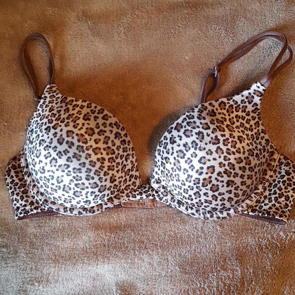 Ambrielle Leopard Print Push-Up Bra